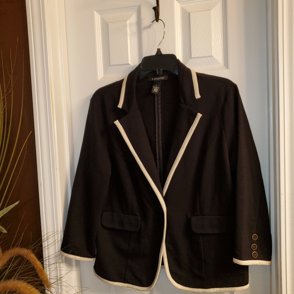 Black/Cream Blazer